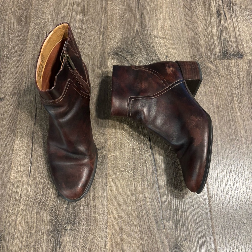 Vionic Womens Perry Kamryn Leather Heeled Boot Brown Womens size 9